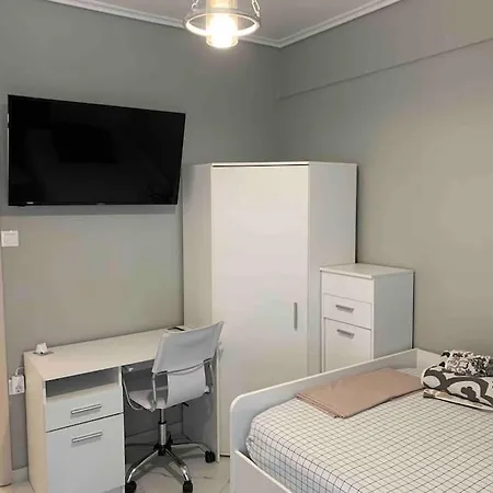 Lux , 3 Full Extra , Center Apartment *