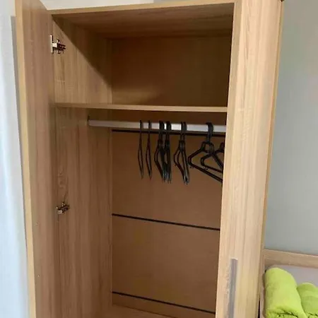 Lux , 3 Full Extra , Center